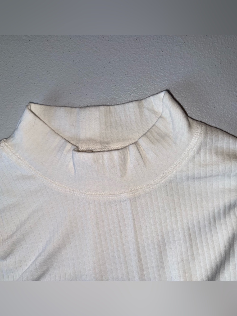 Intimately Free People White Ribbed Mock Neck Long Sleeve Top Size L - Picture 5 of 9